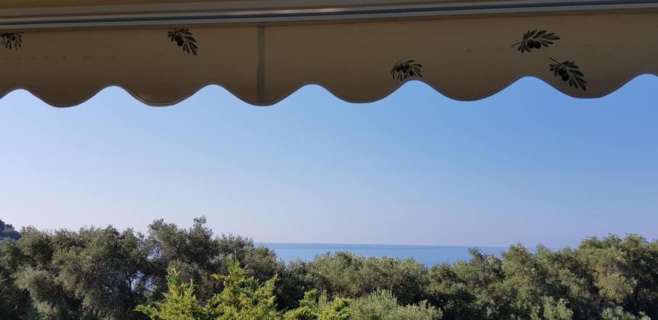 Diogenis Parga Studios Exterior foto